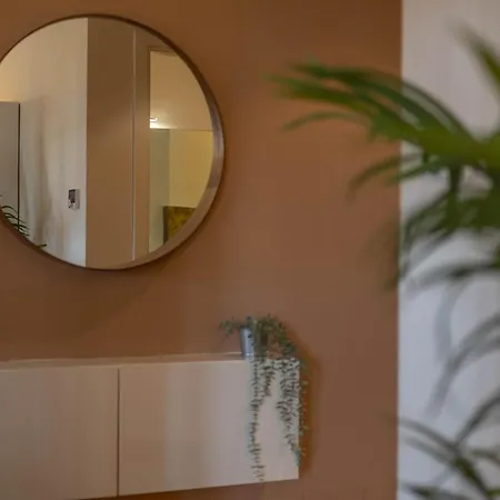 דירה Comforthouse Netflix, Prime, Wifi, Tv, Balcony ראבנה