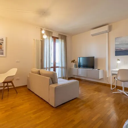 Apartment Comforthouse Luxury Vacancy *