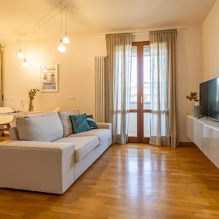 Comforthouse Luxury Vacancy Apartment Ravenna