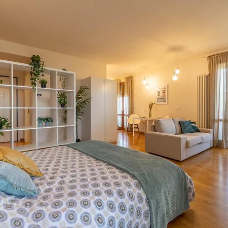 Comforthouse Luxury Vacancy Apartment