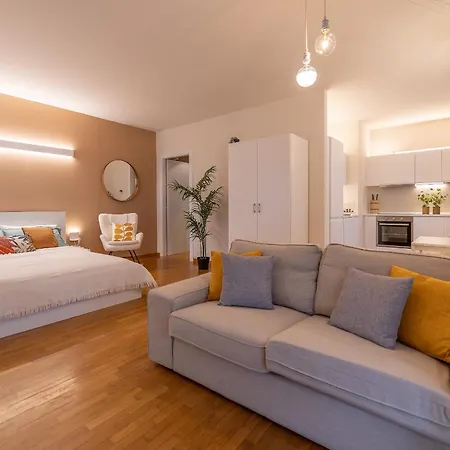 דירה Comforthouse Netflix, Prime, Wifi, Tv, Balcony