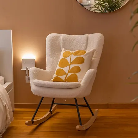 דירה Comforthouse Netflix, Prime, Wifi, Tv, Balcony ראבנה