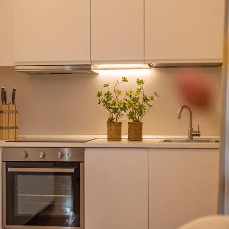 Comforthouse Netflix, Prime, Wifi, Tv, Balcony דירה *