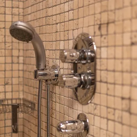 Comforthouse Netflix, Prime, Wifi, Tv, Balcony דירה