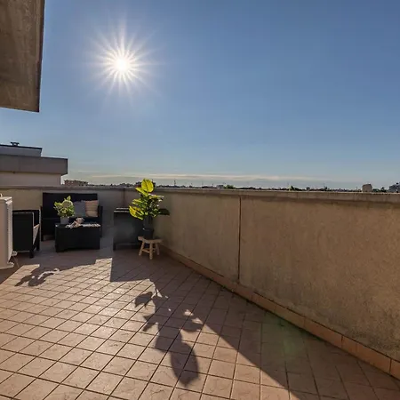 Comforthouse Netflix, Prime, Wifi, Tv, Balcony Apartamento *